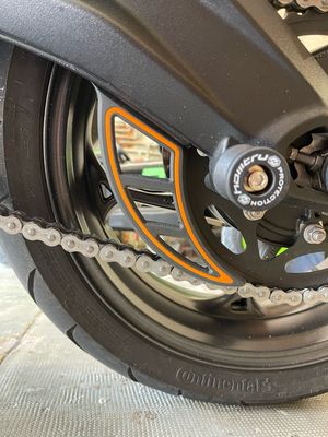 Protection de couronne personnalisable – Triumph Street Triple 765 – Image 6