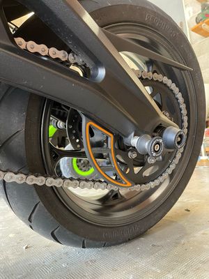 Protection de couronne personnalisable – Triumph Street Triple 765 – Image 7