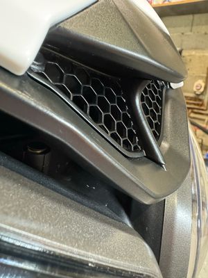 Grille d’entrée d’air – Triumph Street Triple 765 à partir de 2023 – Image 2