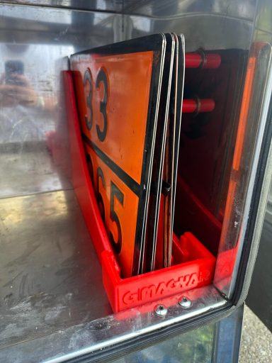 Support de plaques ADR Support de plaques ADR (matières dangereuses)